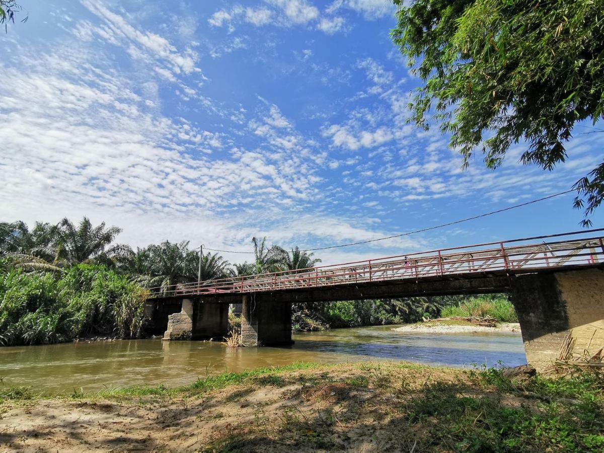 Отель Gopeng Glamping Park Экстерьер фото